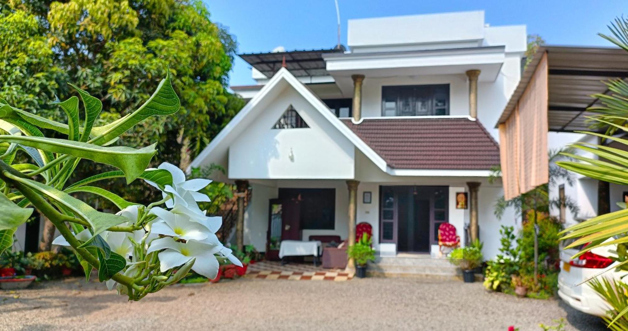 Alma Homestay 마라리쿨람 외부 사진